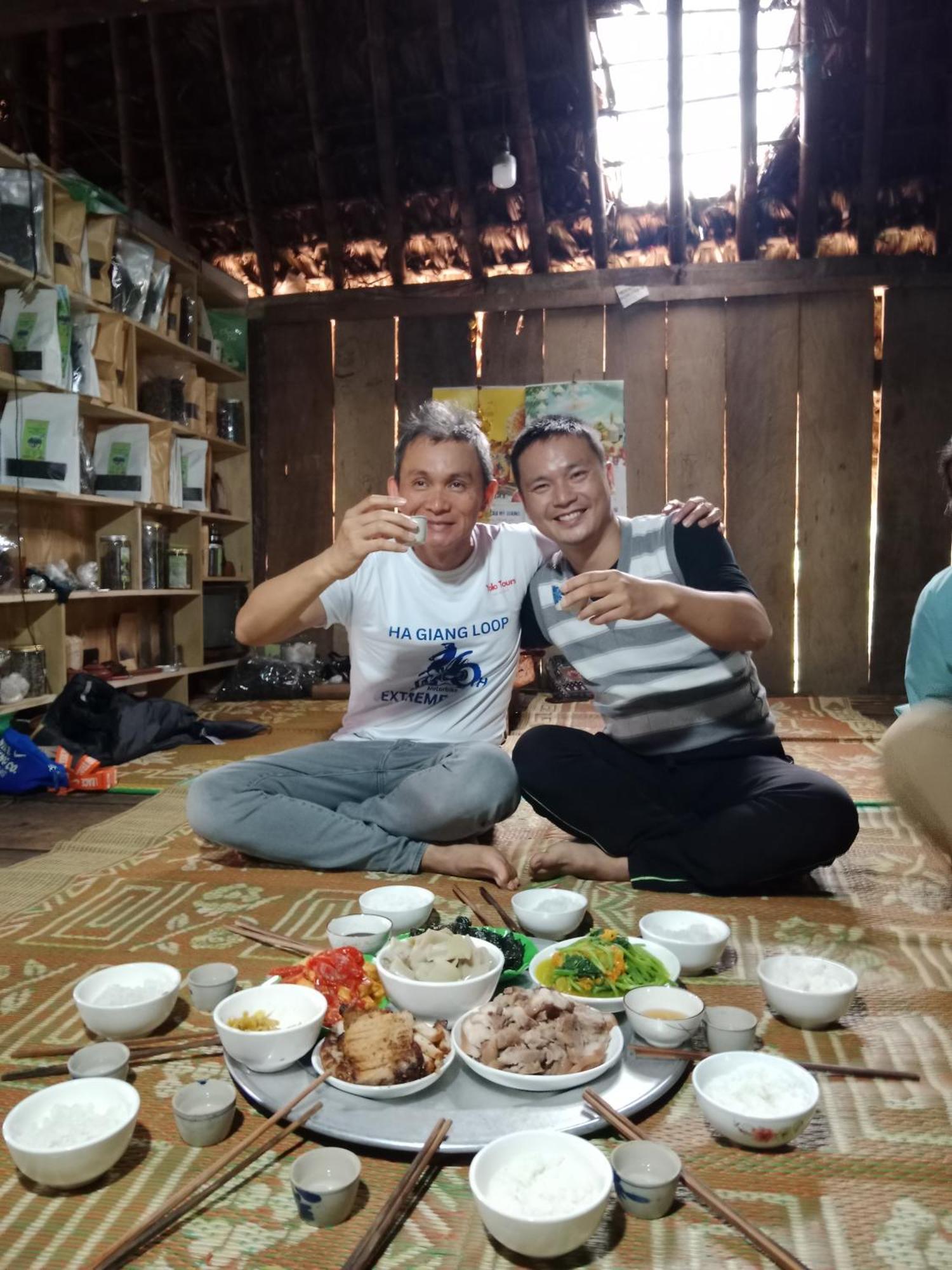 فندق Ha Giang Yolo House And Loop Tours المظهر الخارجي الصورة